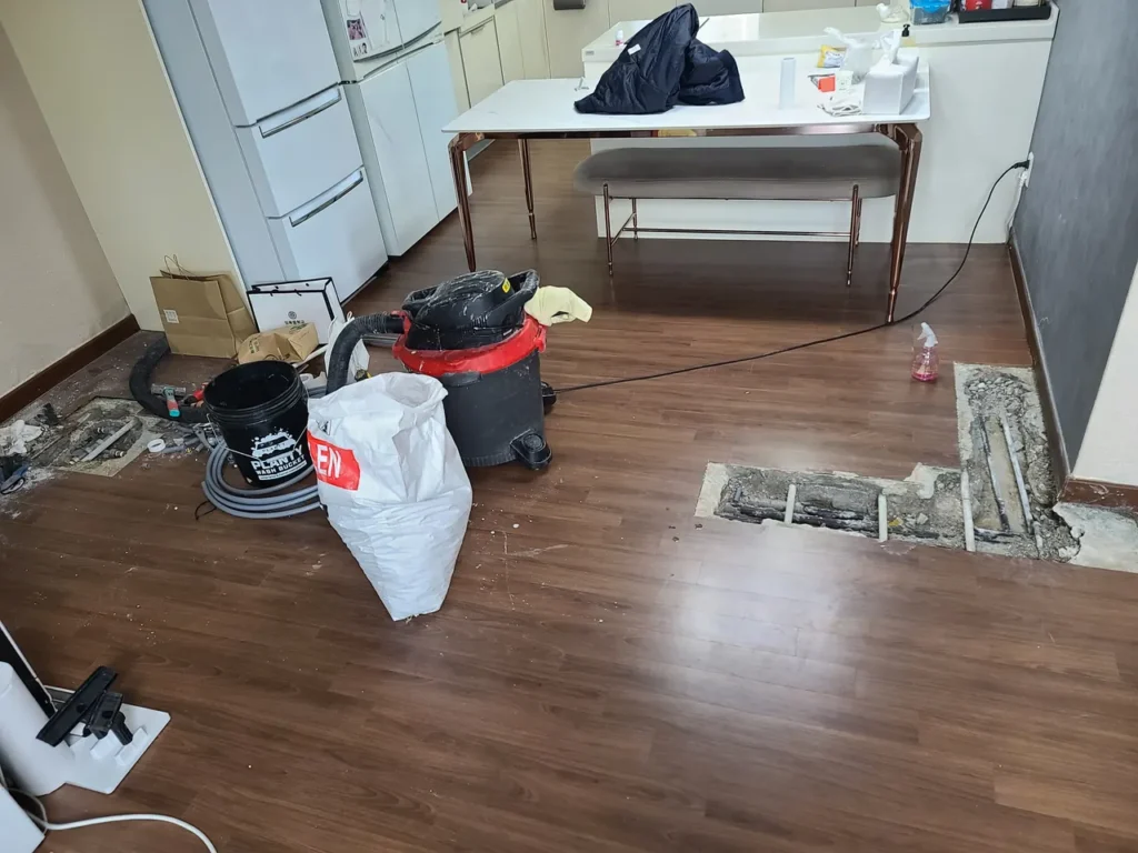 고양시 싱크대막힘 관련 배수관 막힘 및 배관 점검 예시